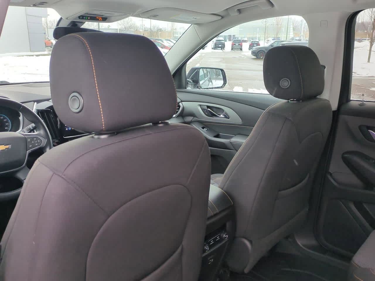 Thumbnail: 2020 Chevrolet Traverse - 17