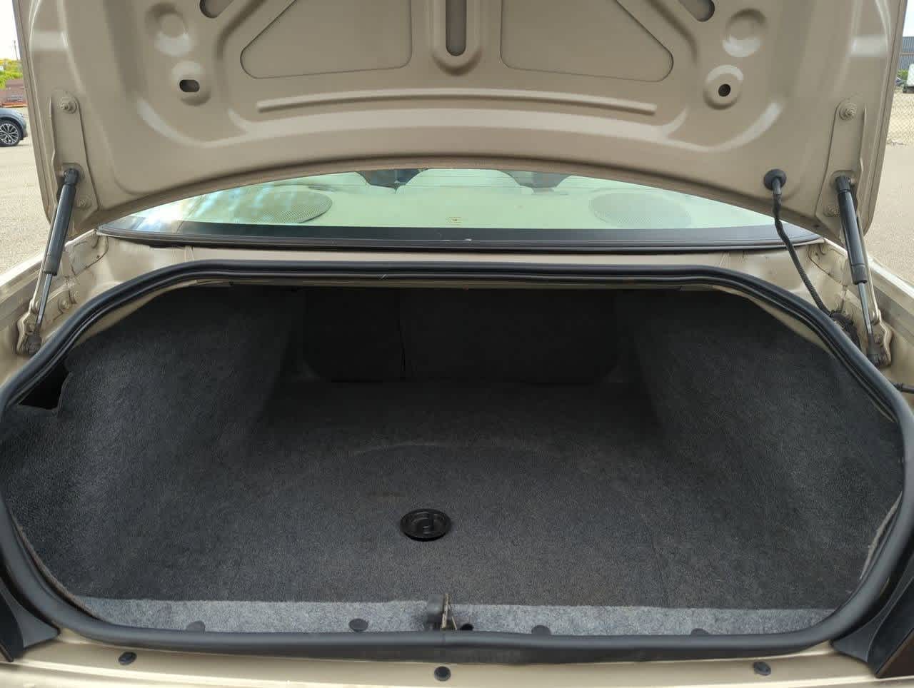 Thumbnail: 2005 Chevrolet Impala - 29