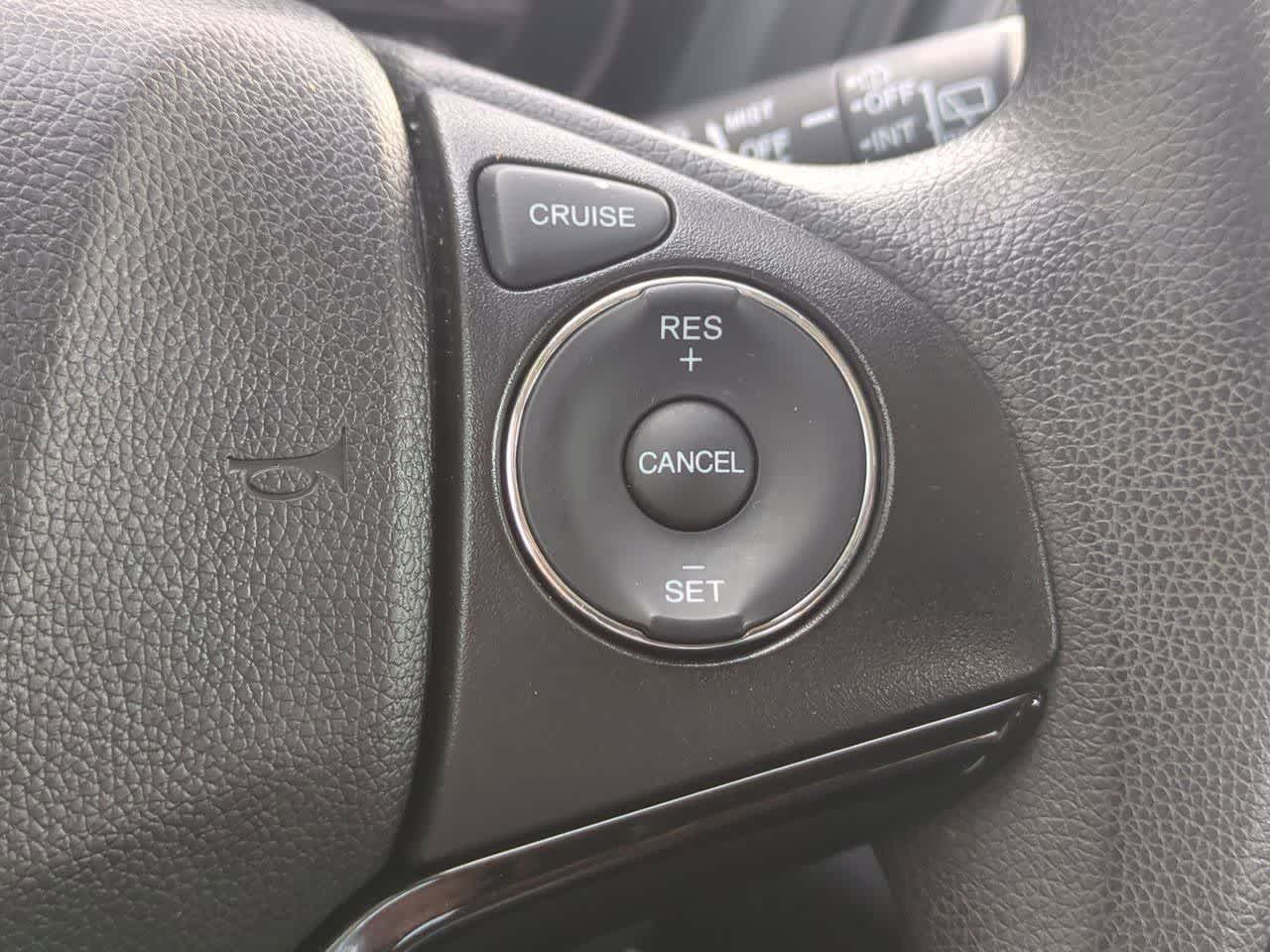 Thumbnail: 2019 Honda HR-V - 23
