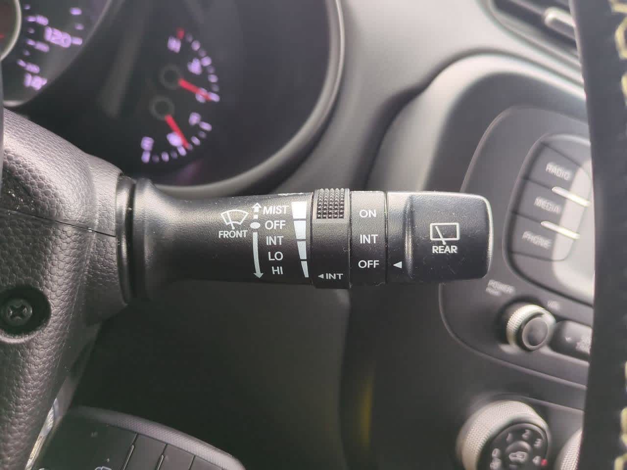 Thumbnail: 2016 Kia Soul - 25