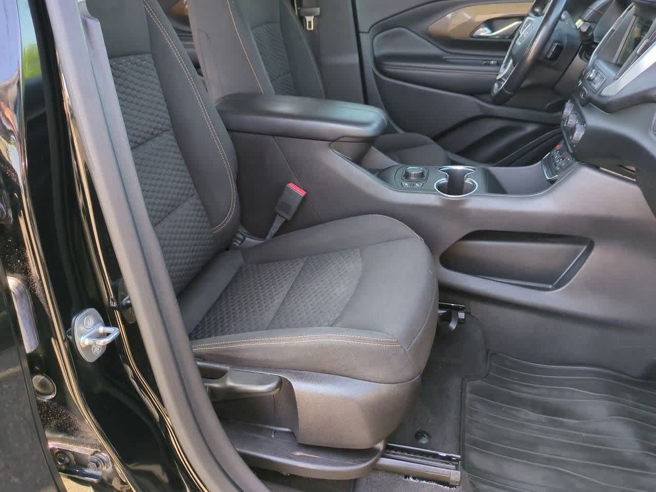 Thumbnail: 2019 GMC Terrain - 20