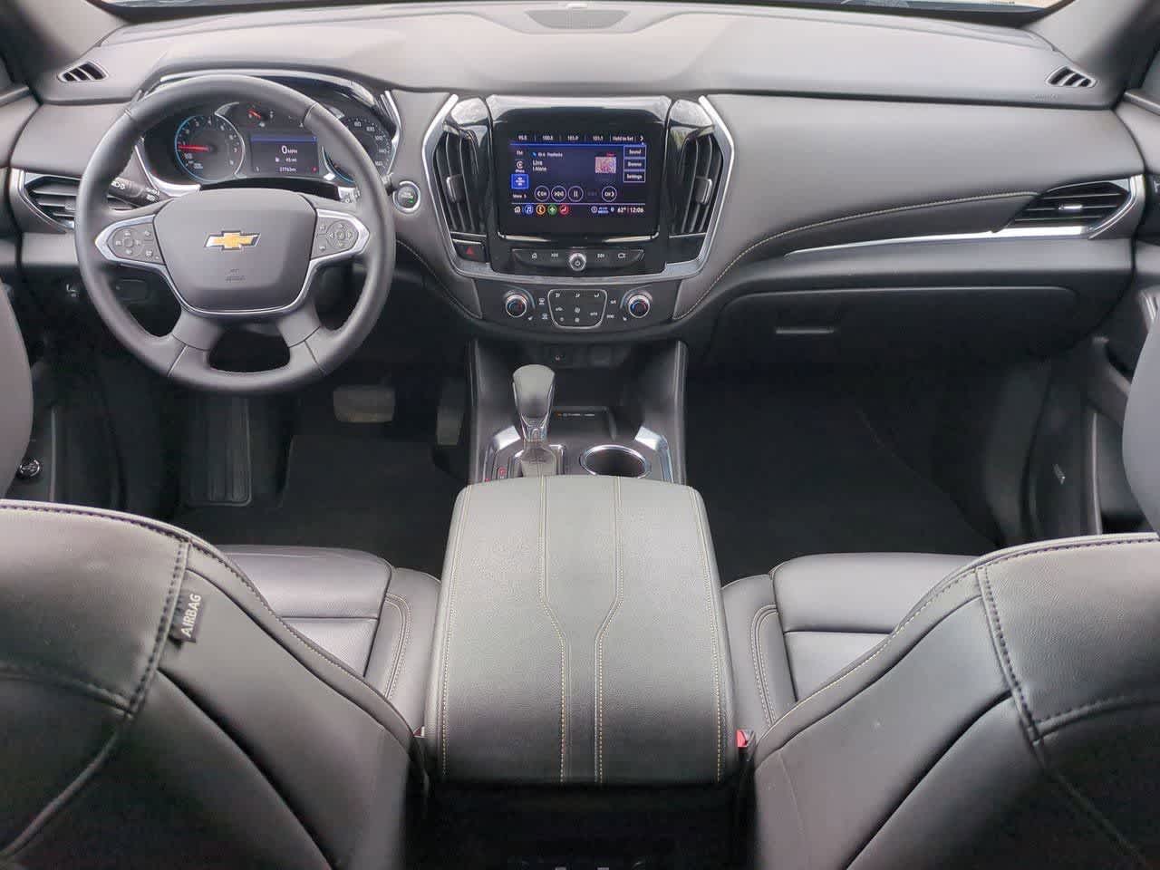 Thumbnail: 2023 Chevrolet Traverse - 13