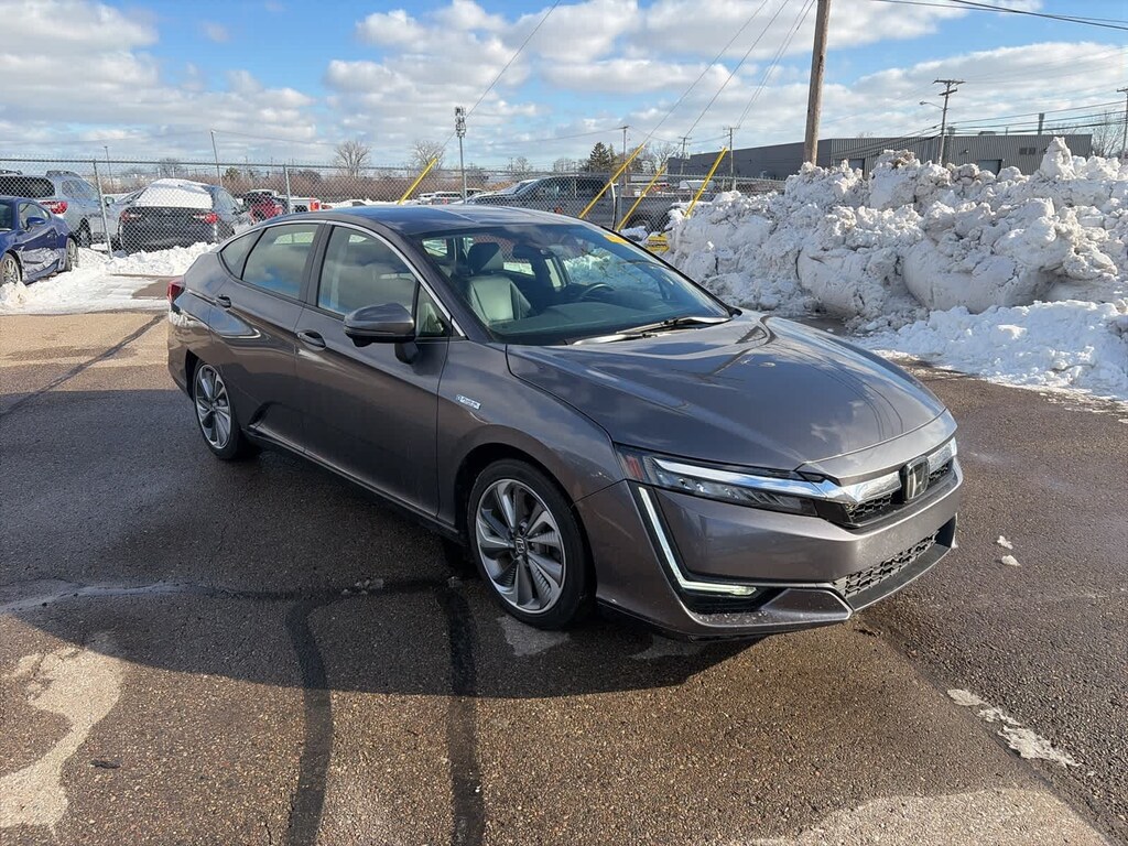 Used 2018 Honda Clarity Plug-In Hybrid Touring Sedan