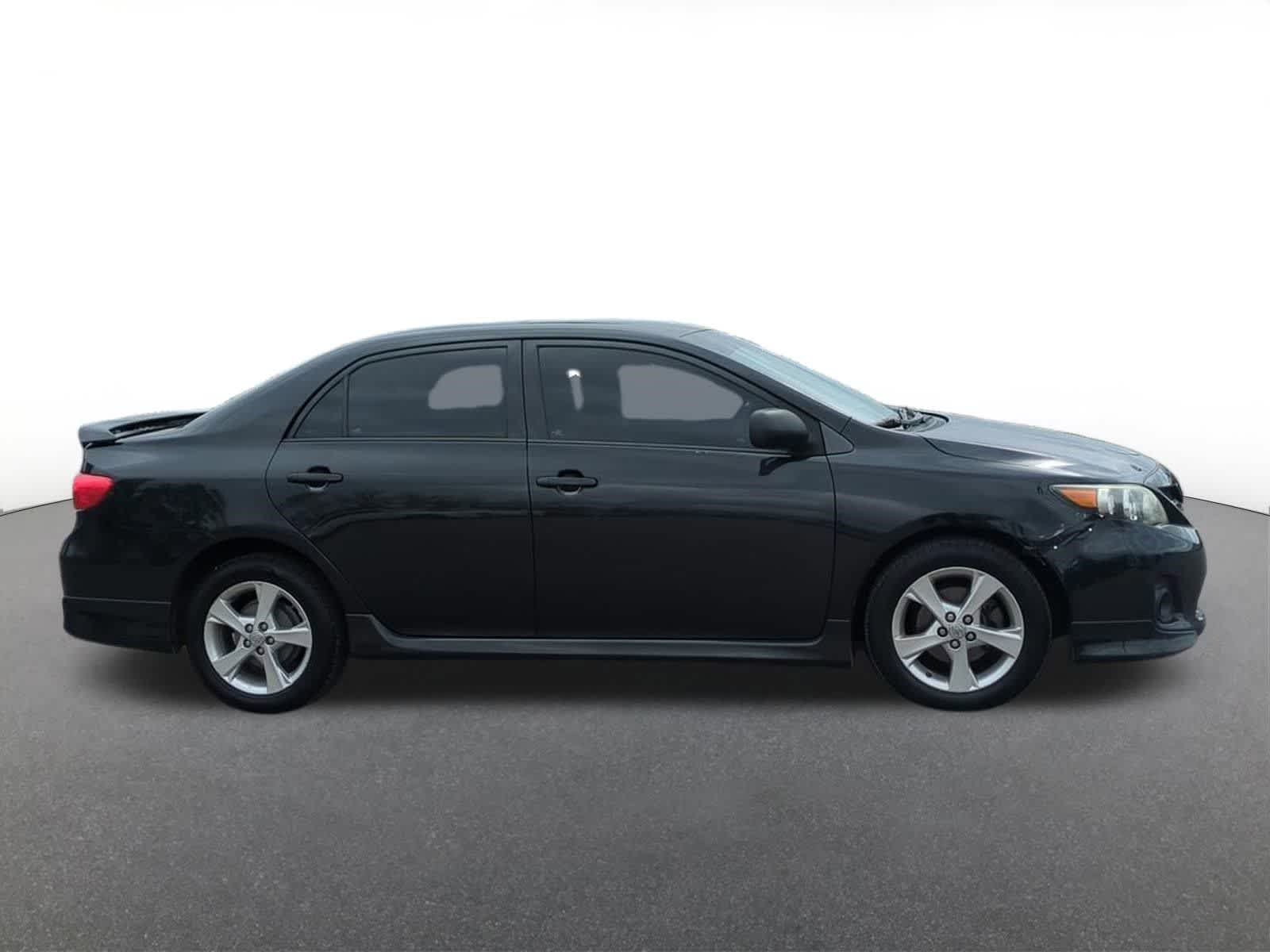 Thumbnail: 2012 Toyota Corolla - 7