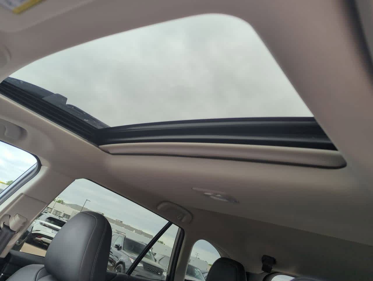 2023 Subaru Outback Limited 18