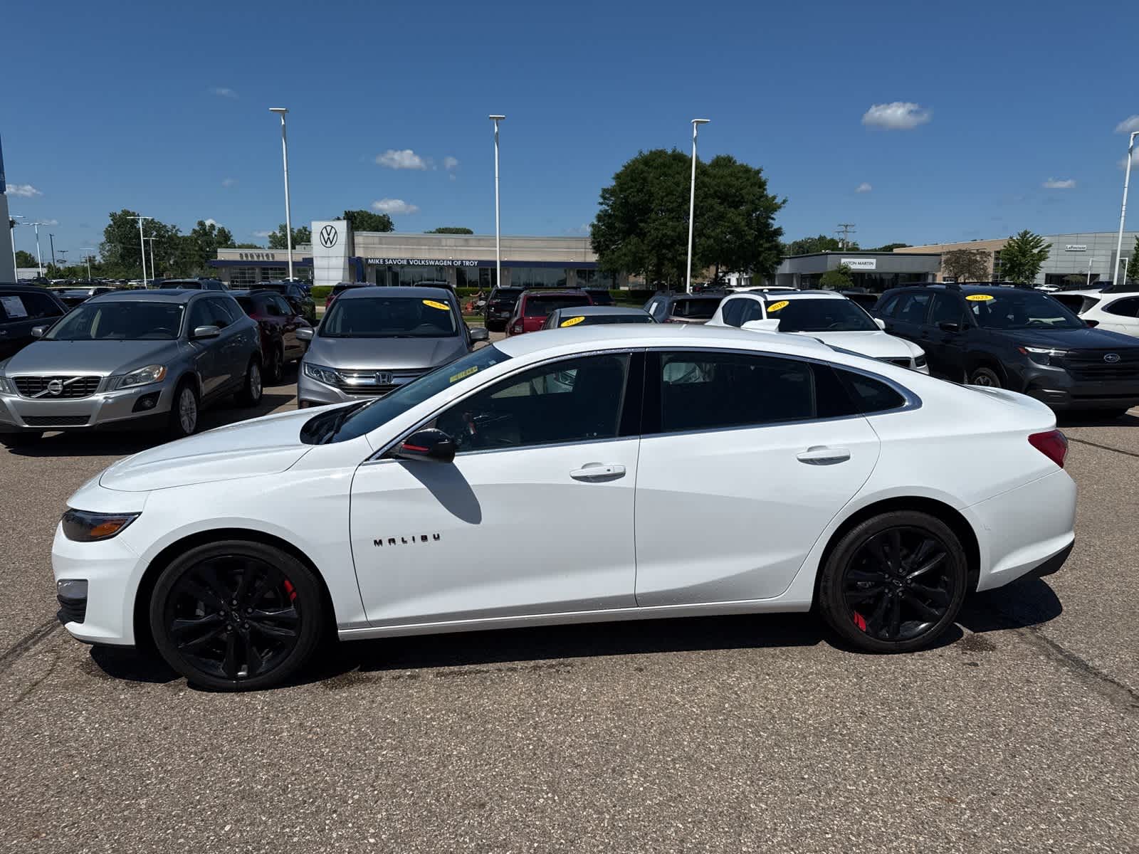 Thumbnail: 2023 Chevrolet Malibu - 12