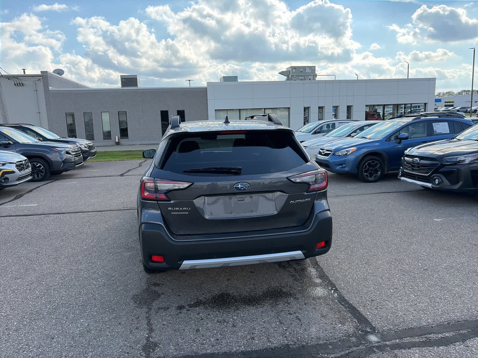 Thumbnail: 2023 Subaru Outback - 6