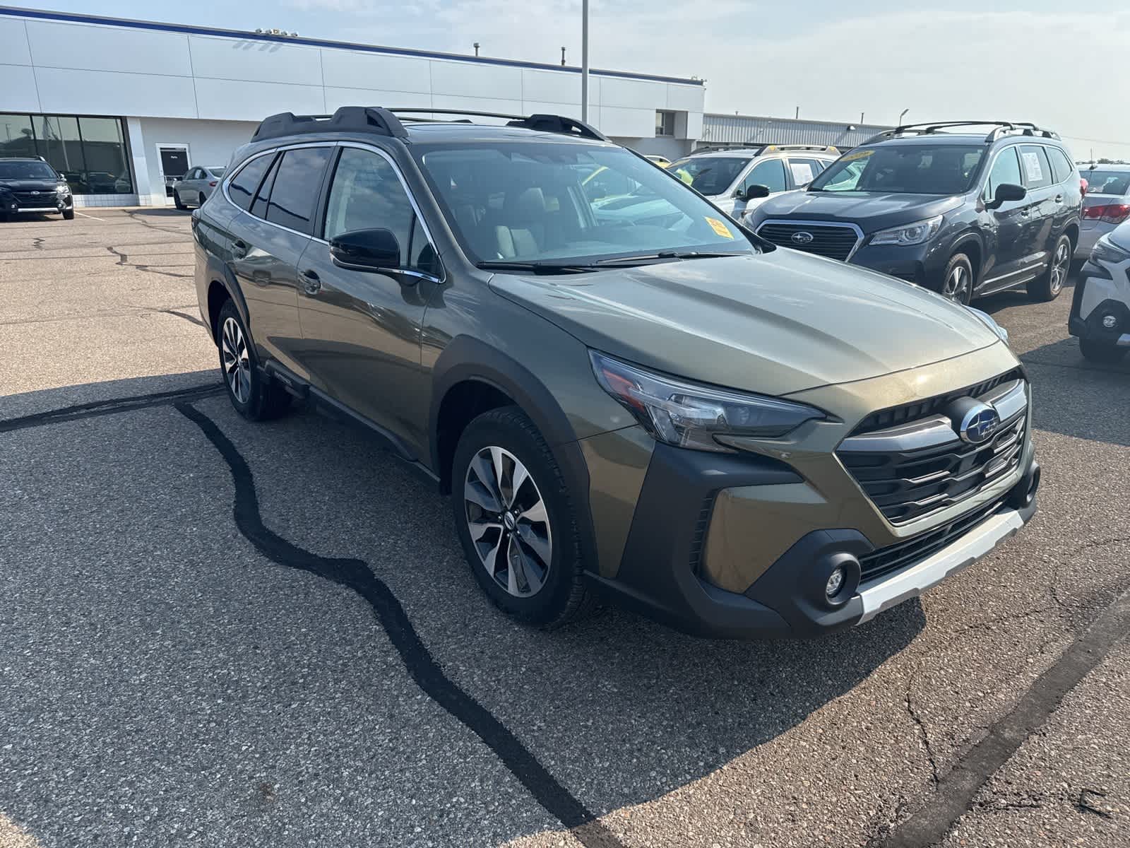 Thumbnail: 2023 Subaru Outback - 4