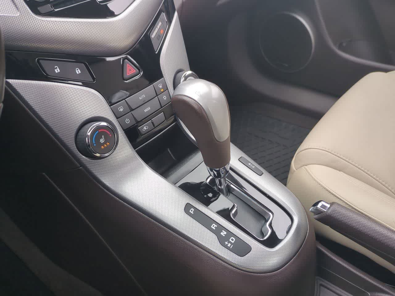 Thumbnail: 2014 Chevrolet Cruze - 31