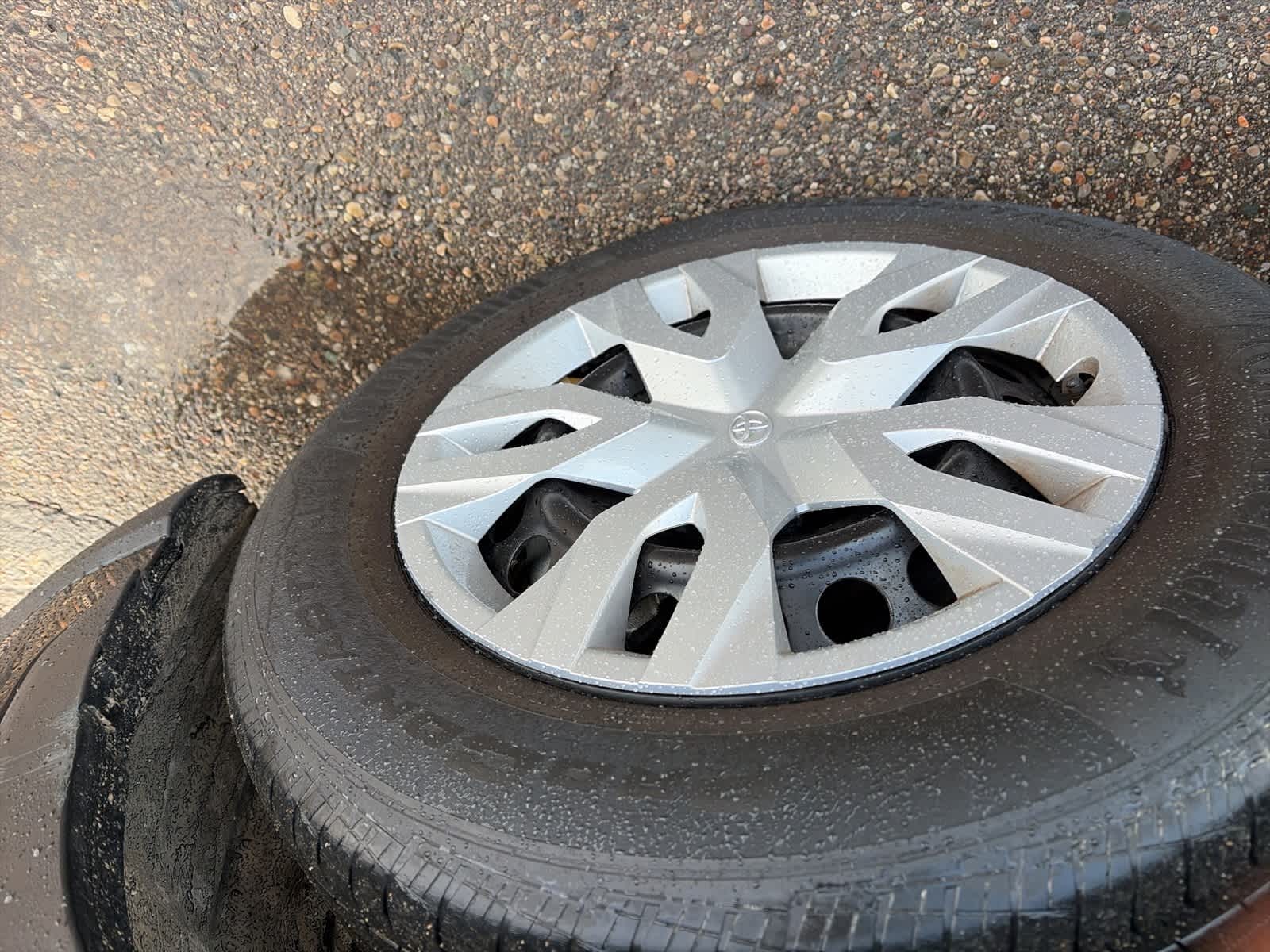 Thumbnail: 2023 Toyota Corolla Cross - 9