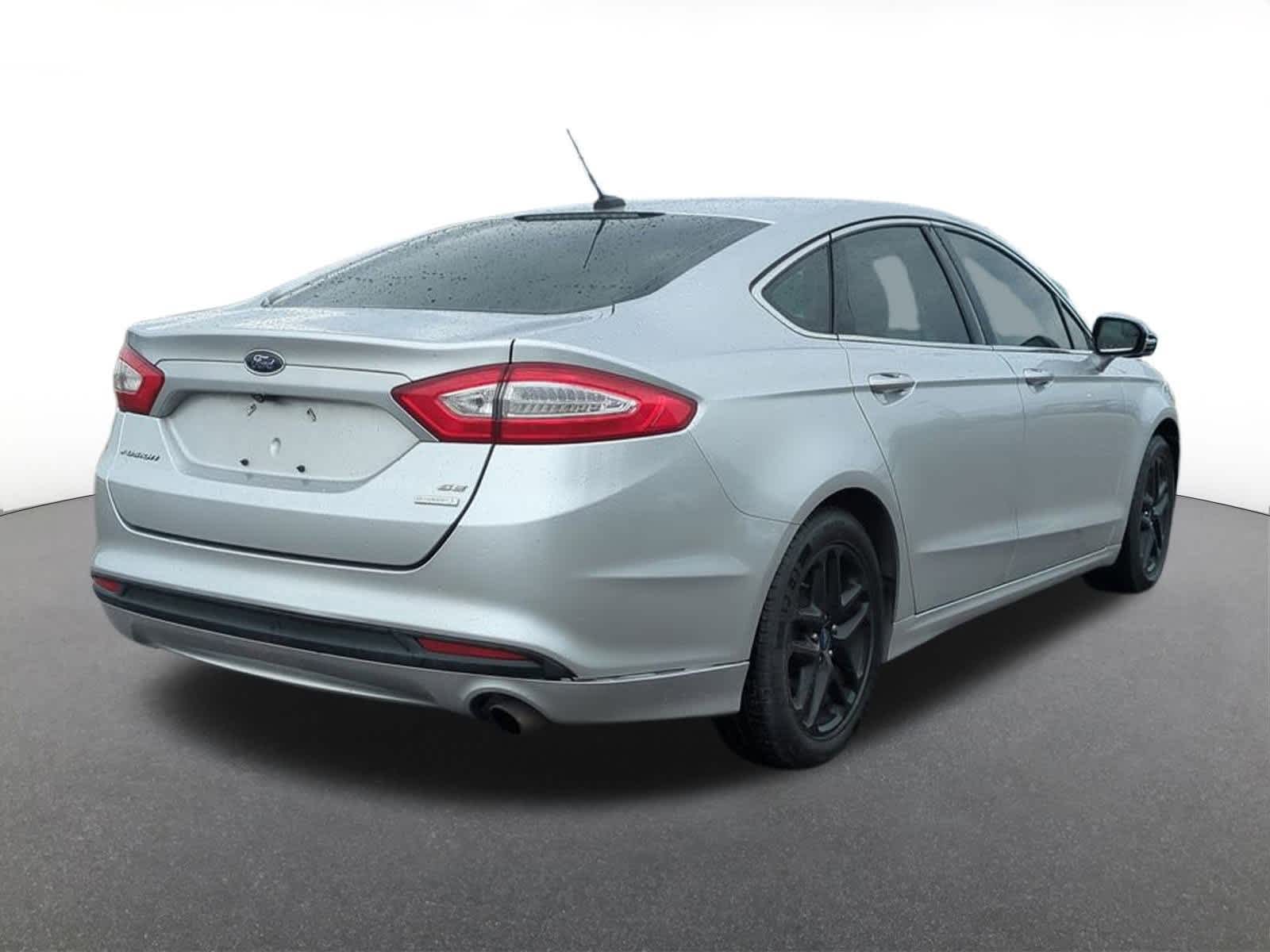 Thumbnail: 2013 Ford Fusion - 6
