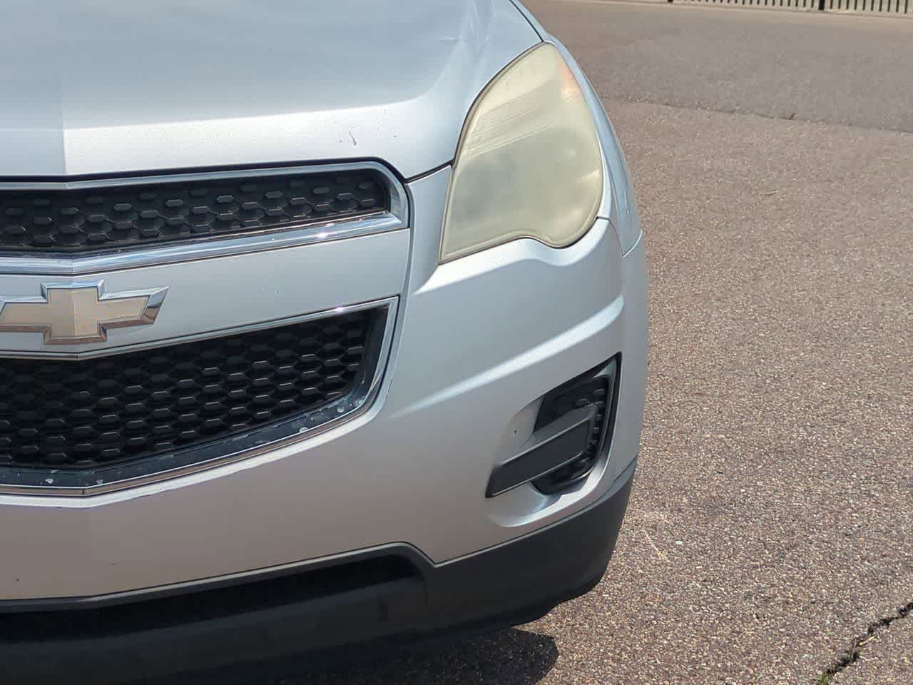 Thumbnail: 2012 Chevrolet Equinox - 10