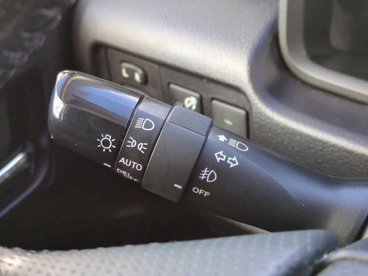 Thumbnail: 2016 Toyota 4Runner - 21