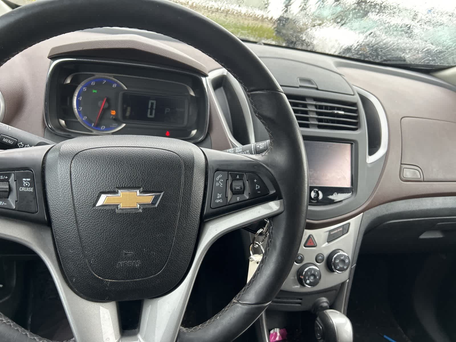 Thumbnail: 2016 Chevrolet Trax - 12