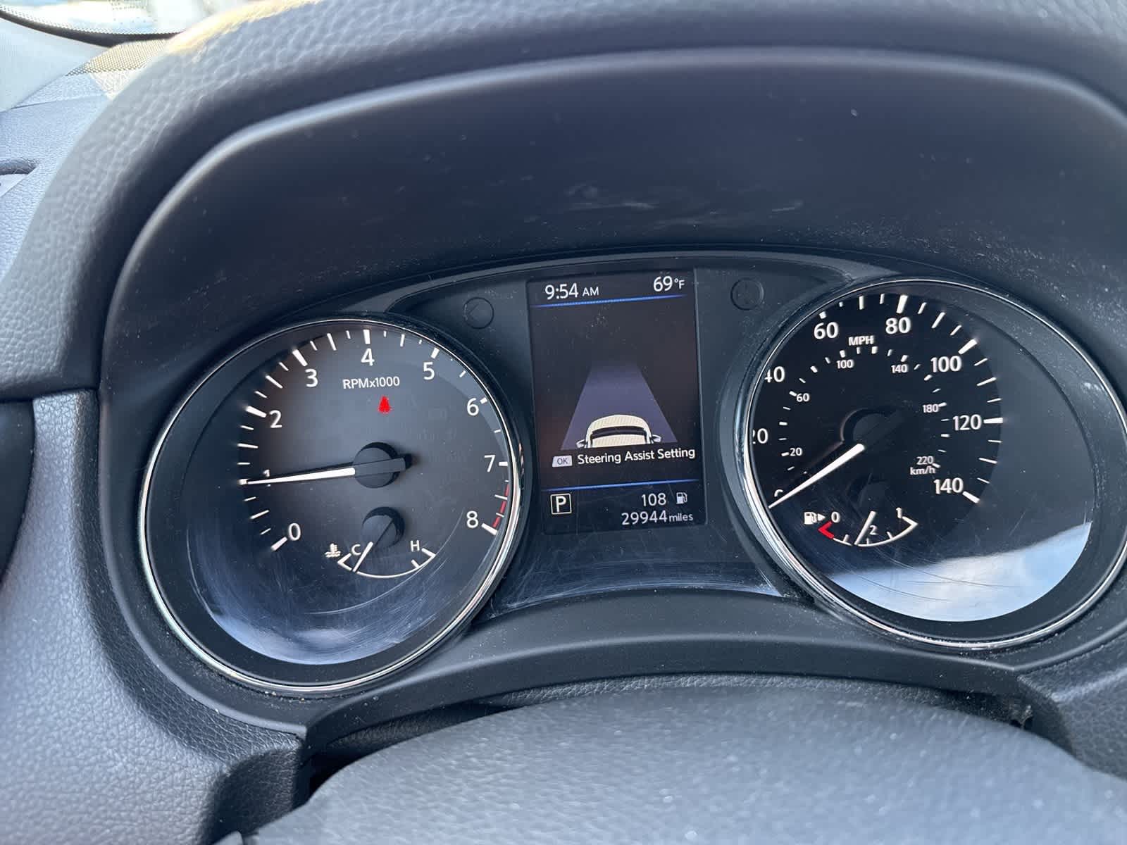 Thumbnail: 2020 Nissan Rogue - 18