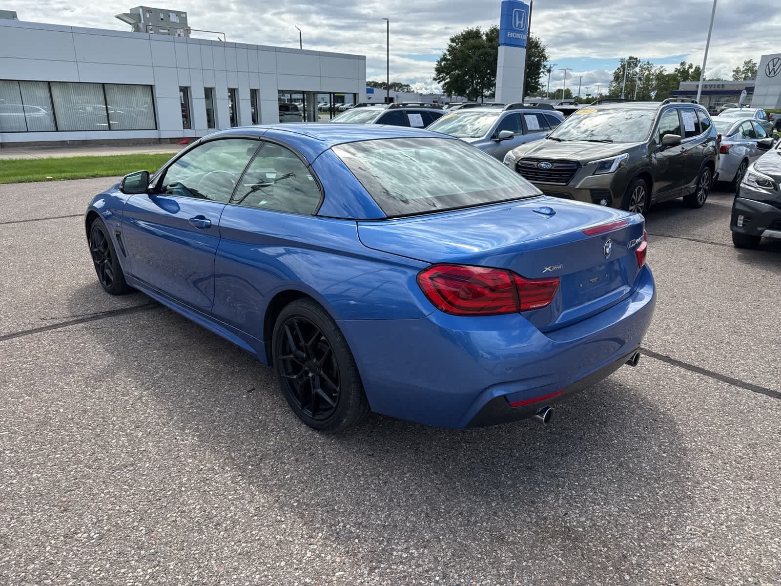 Thumbnail: 2019 BMW 4 Series - 2