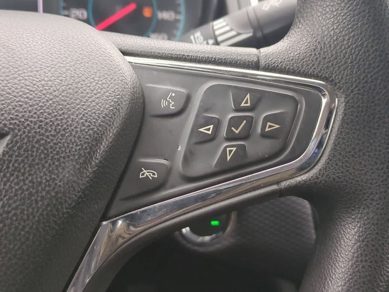 Thumbnail: 2018 Chevrolet Cruze - 23