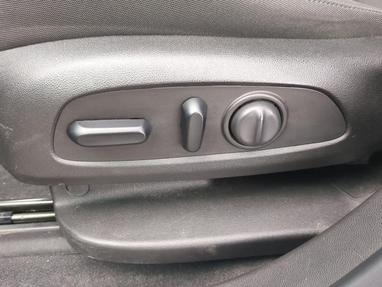 Thumbnail: 2020 Chevrolet Blazer - 16