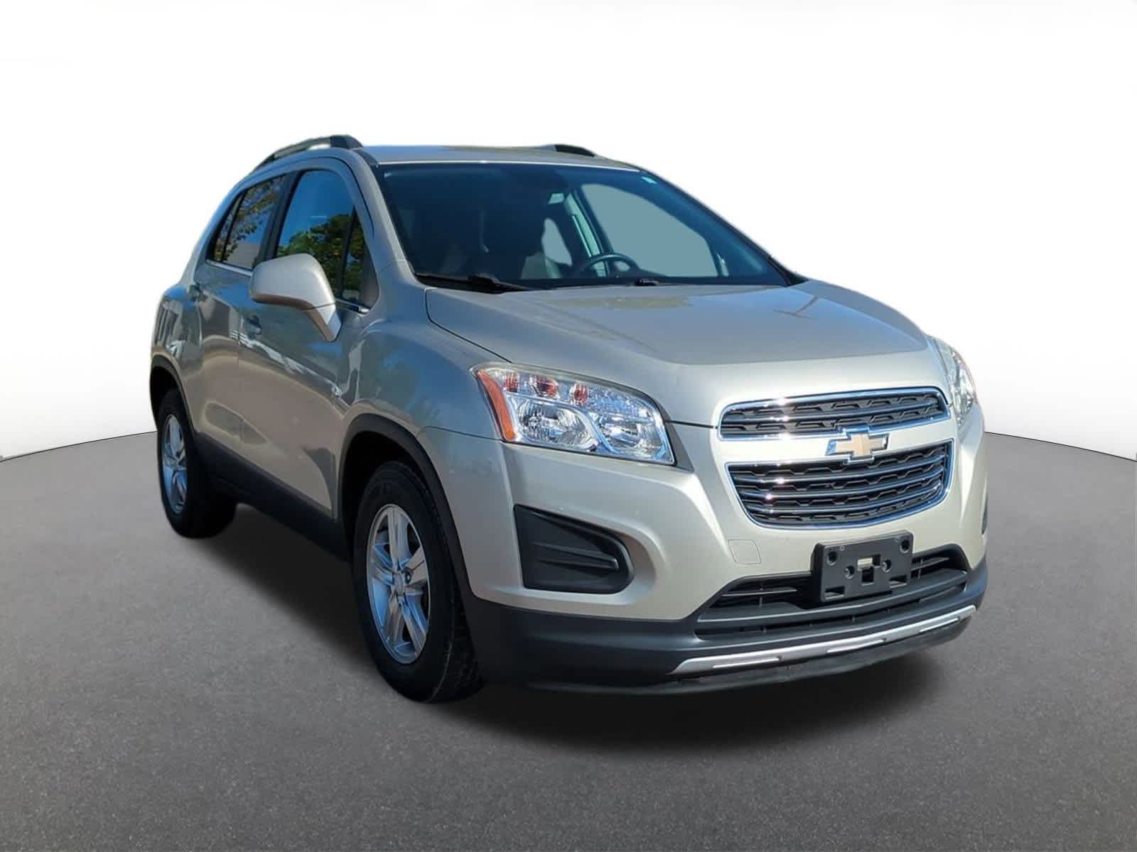 Thumbnail: 2016 Chevrolet Trax - 8