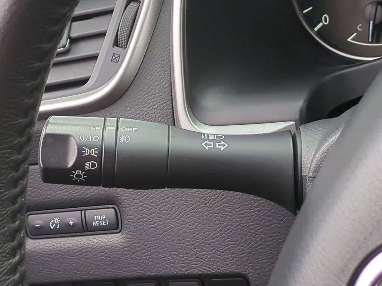 Thumbnail: 2015 Nissan Murano - 27