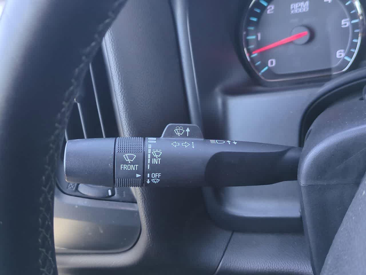 Thumbnail: 2014 Chevrolet Silverado 1500 - 24