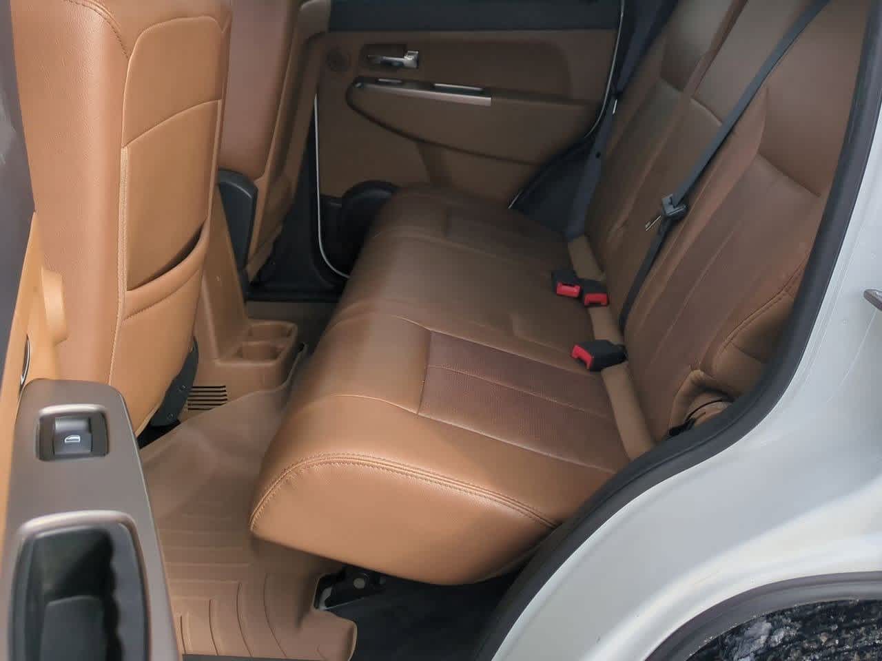 Thumbnail: 2012 Jeep Liberty - 19