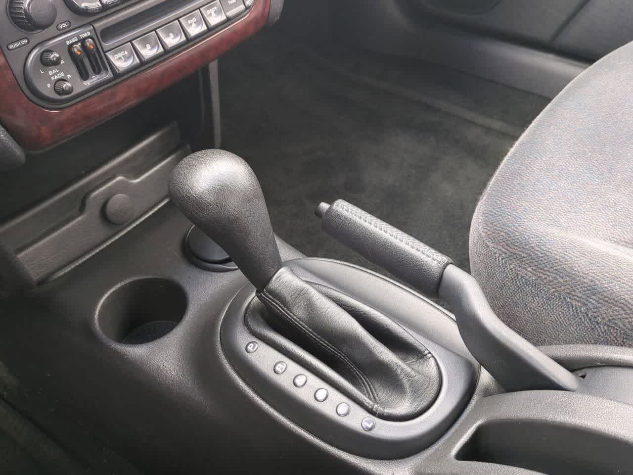 Thumbnail: 2001 Chrysler Sebring - 29