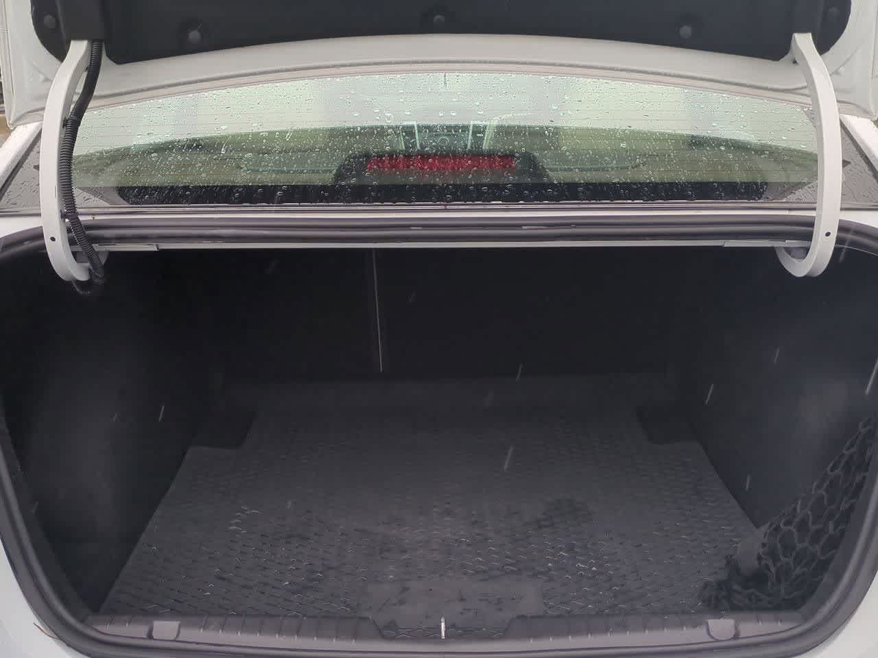 Thumbnail: 2014 Chevrolet Cruze - 33