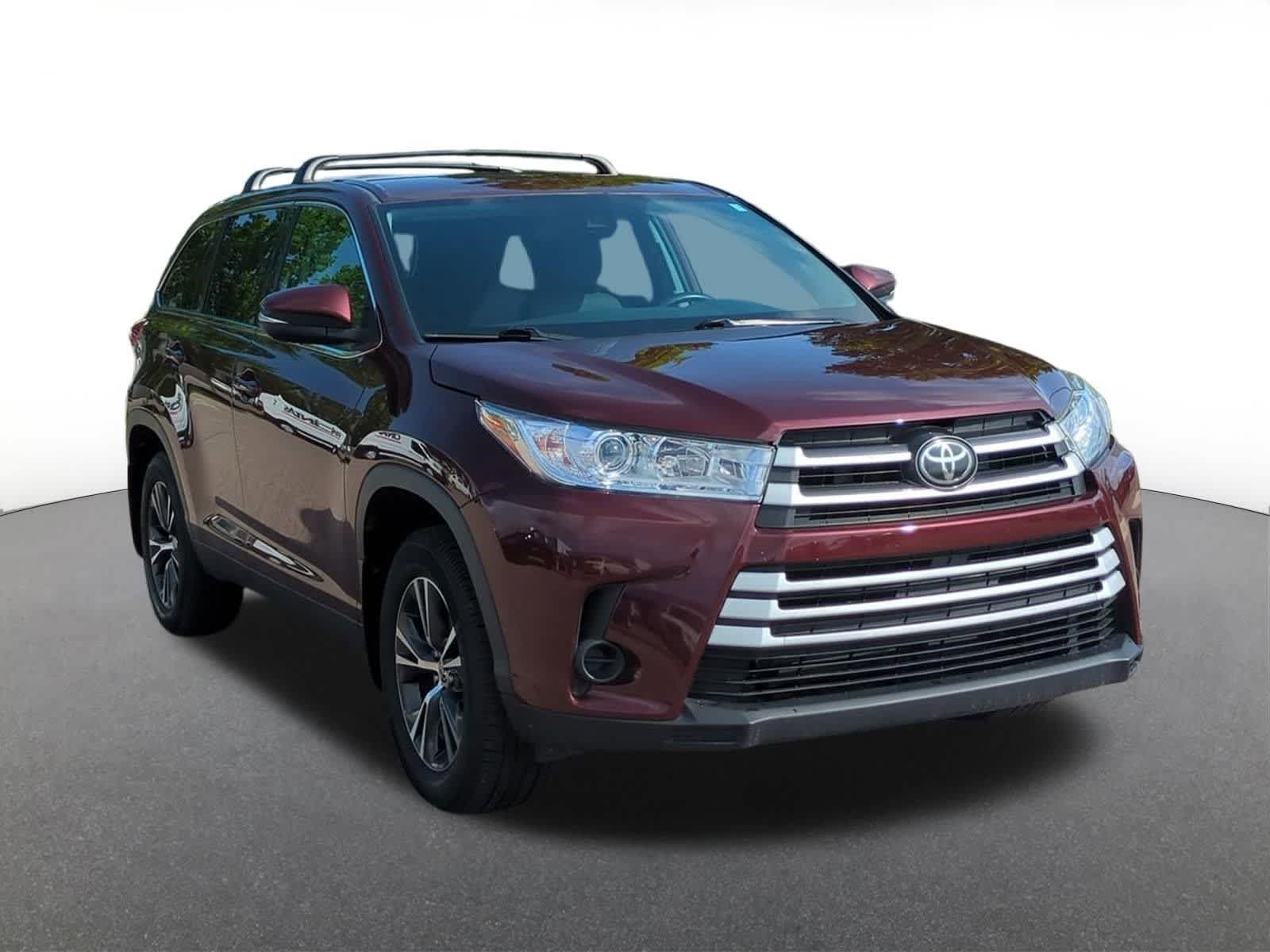 Thumbnail: 2019 Toyota Highlander - 7