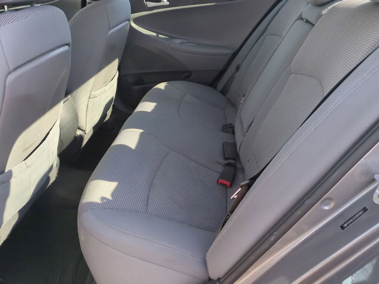 Thumbnail: 2014 Hyundai Sonata - 18