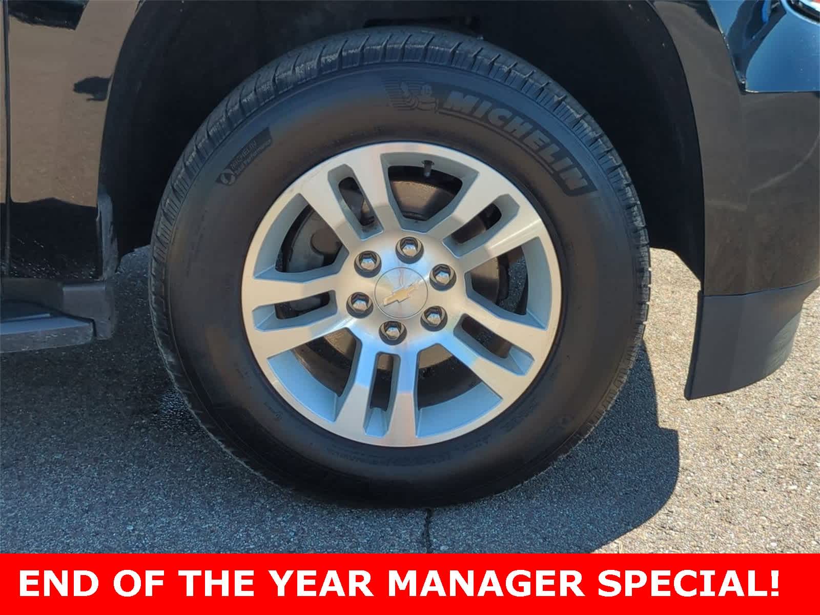 Thumbnail: 2018 Chevrolet Tahoe - 12