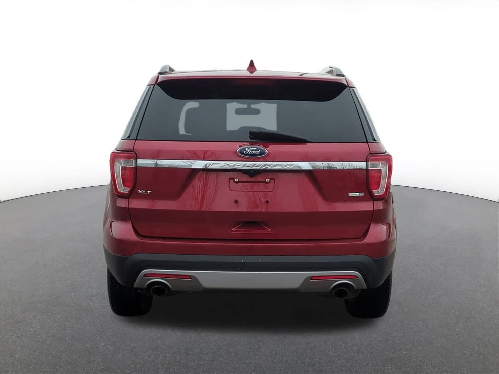 Thumbnail: 2017 Ford Explorer - 5