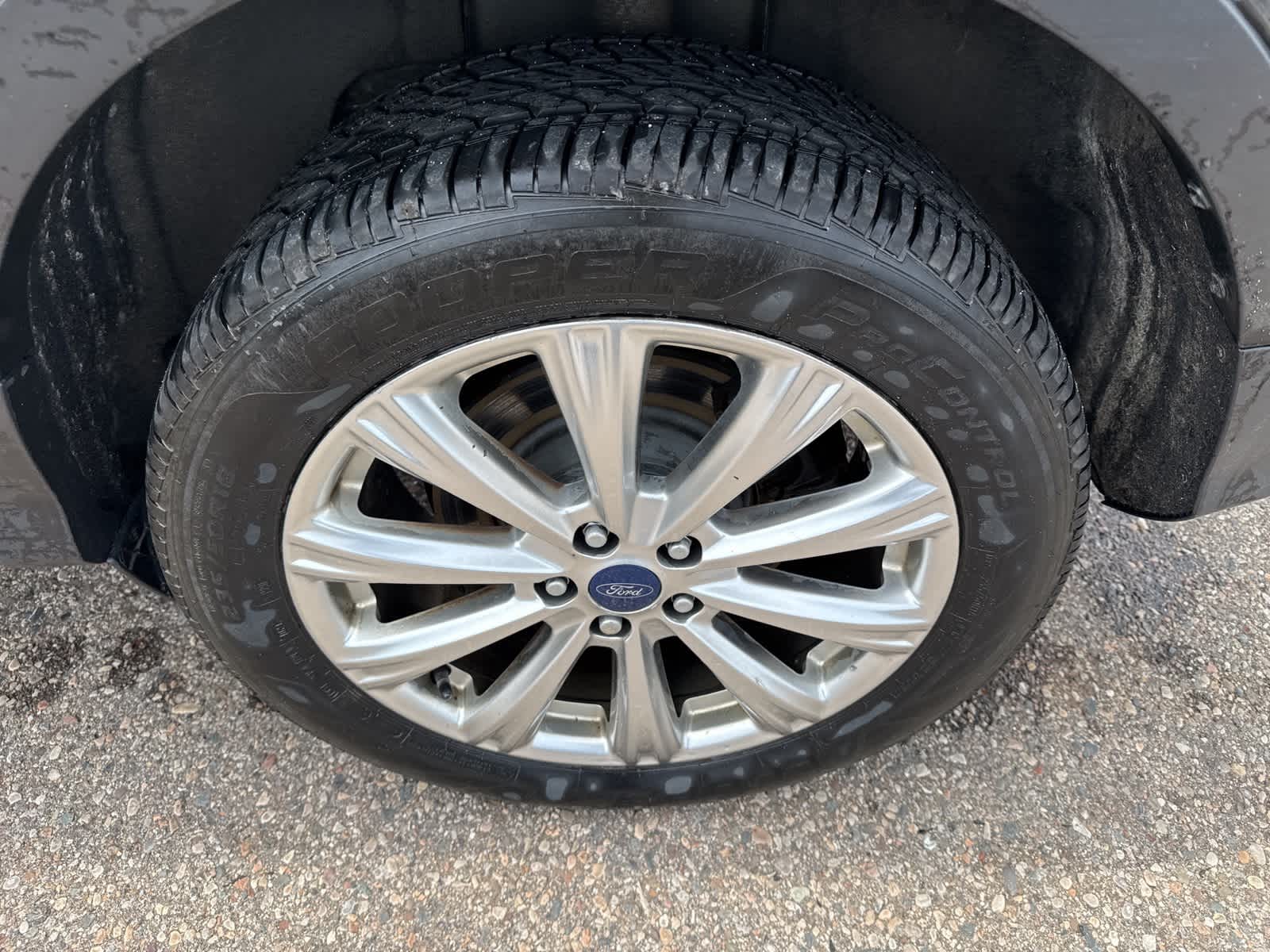 Thumbnail: 2017 Ford Escape - 7