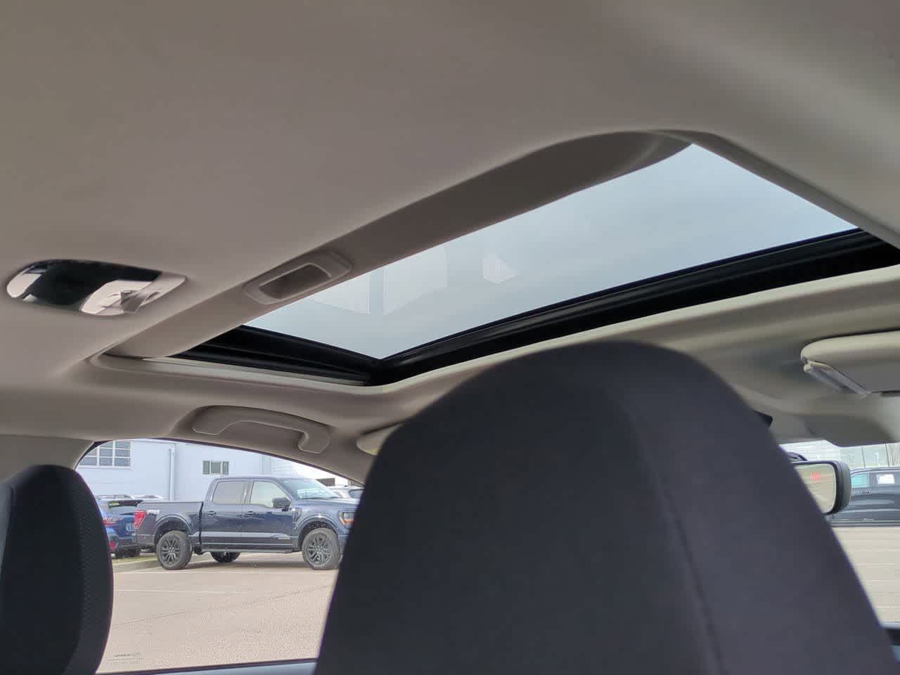 Thumbnail: 2022 Subaru Impreza - 21