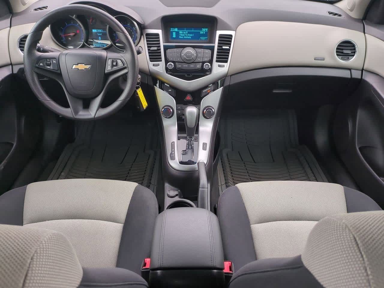 Thumbnail: 2016 Chevrolet Cruze - 13