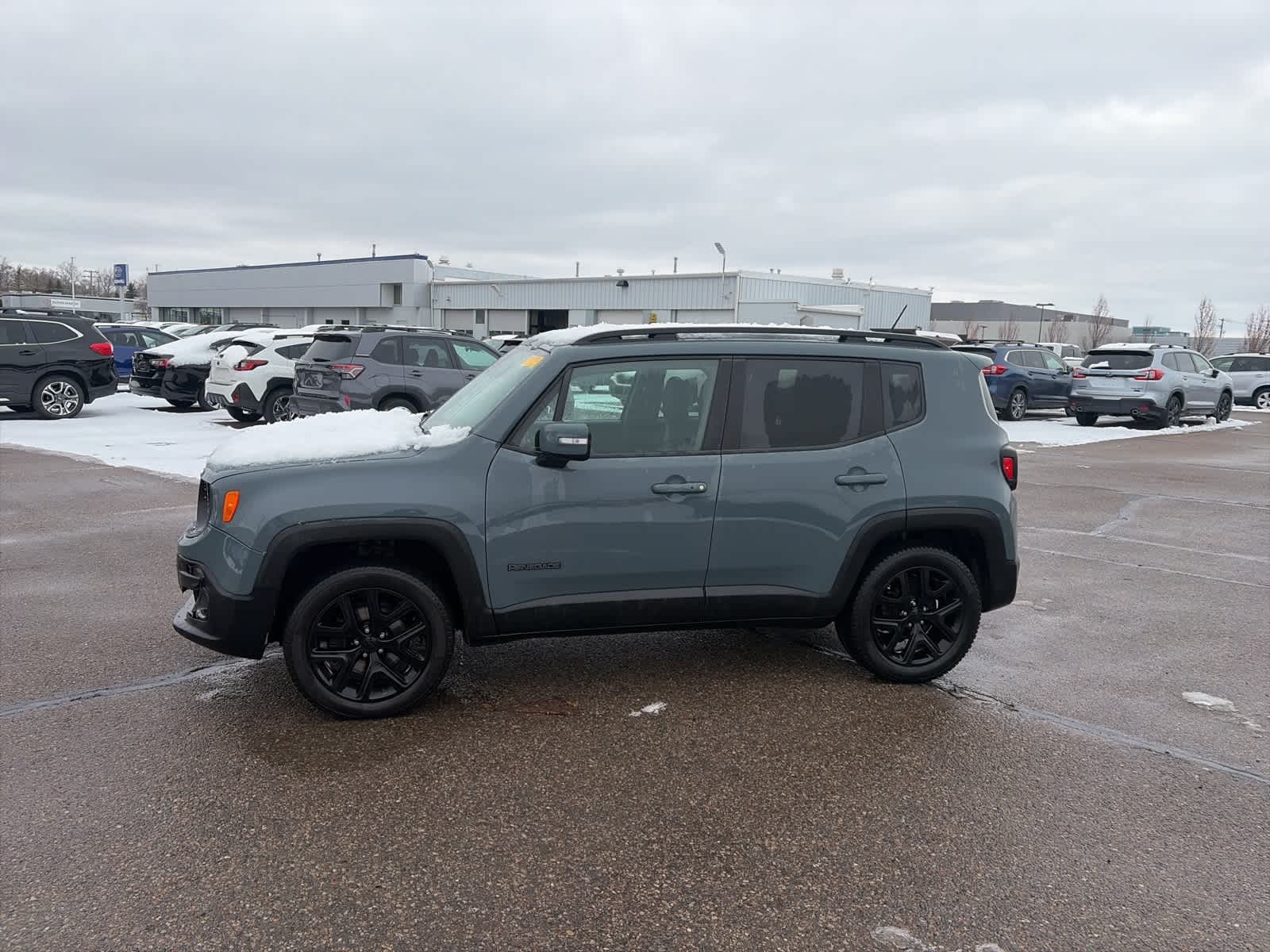 Thumbnail: 2017 Jeep Renegade - 2