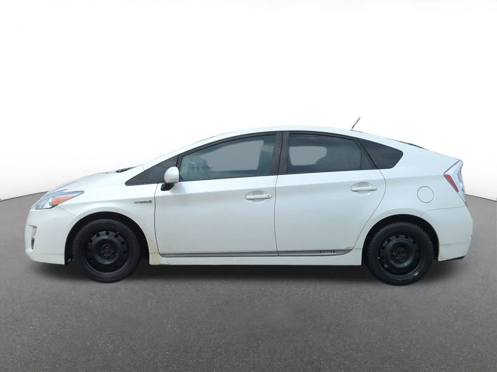 Thumbnail: 2010 Toyota Prius - 3