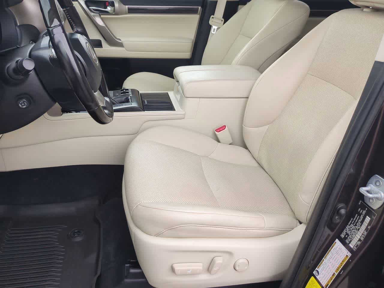 Thumbnail: 2020 Lexus GX - 15