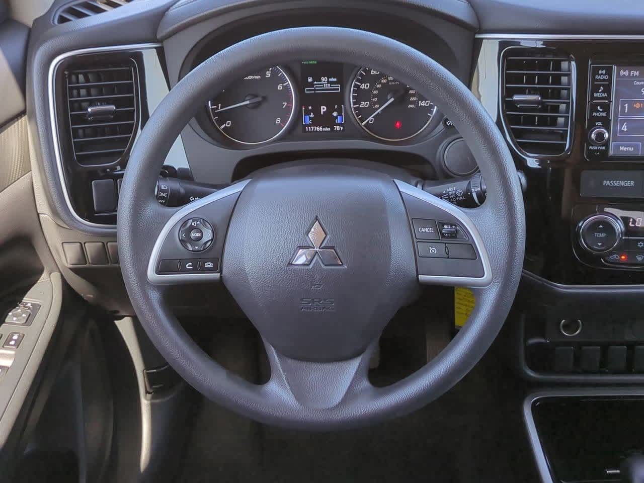 Thumbnail: 2018 Mitsubishi Outlander - 20