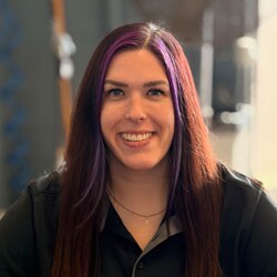 Staff member Emily Saelens from ID_b3d81c64a074