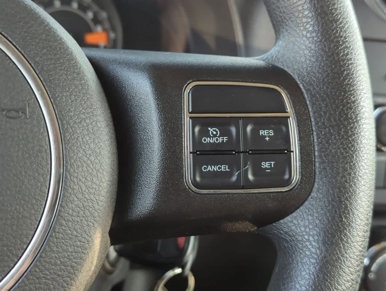 Thumbnail: 2016 Jeep Patriot - 23