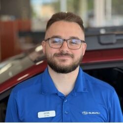 Staff member Josh Breen from ID_53dbec05827c