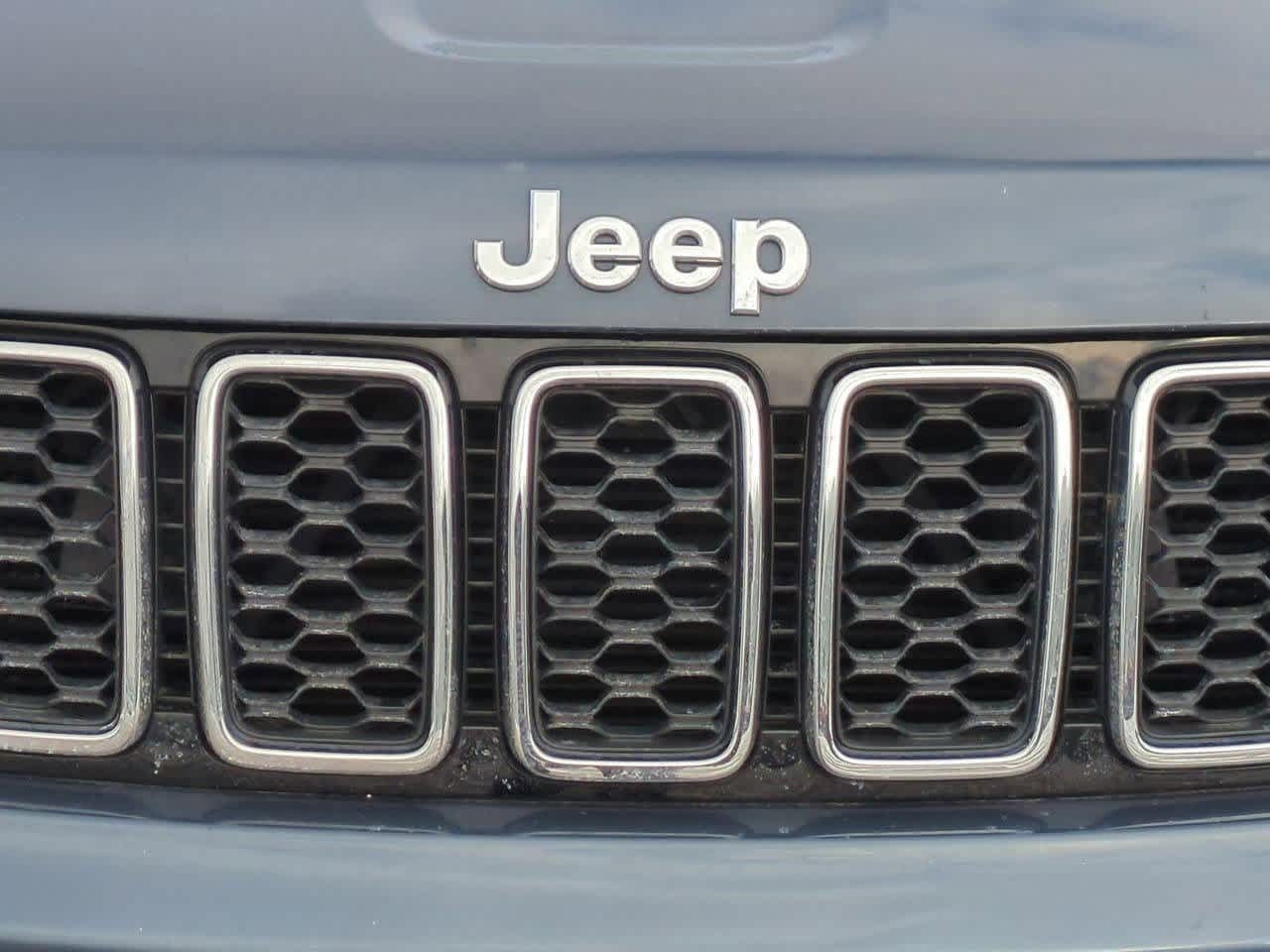 Thumbnail: 2020 Jeep Grand Cherokee - 11