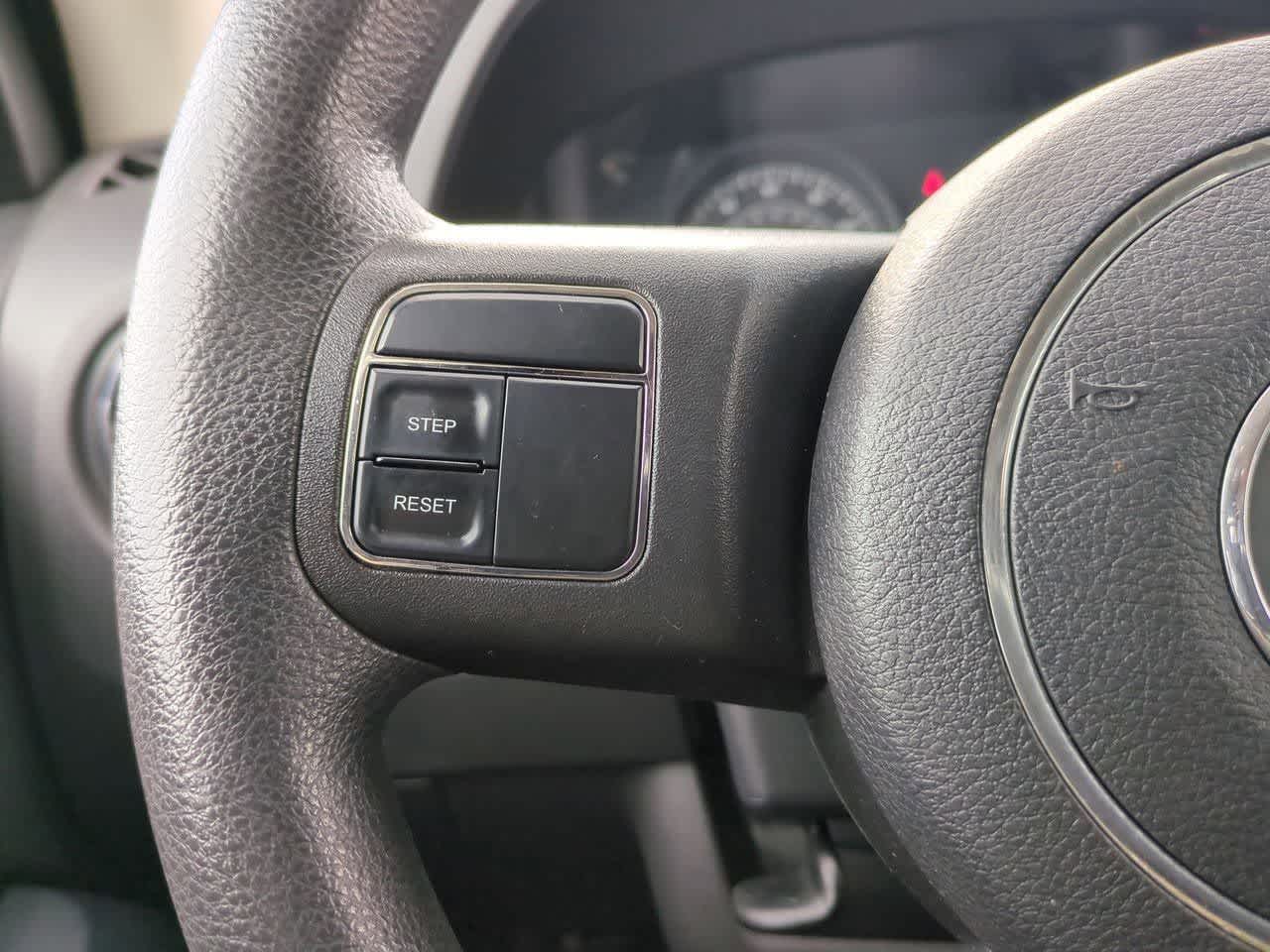 Thumbnail: 2014 Jeep Compass - 23