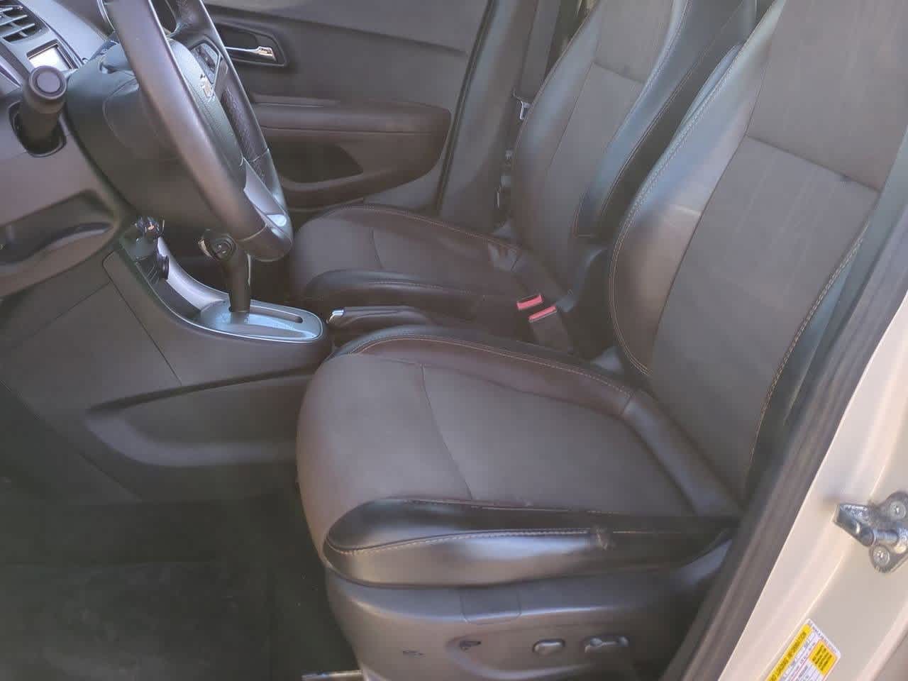 Thumbnail: 2016 Chevrolet Trax - 14