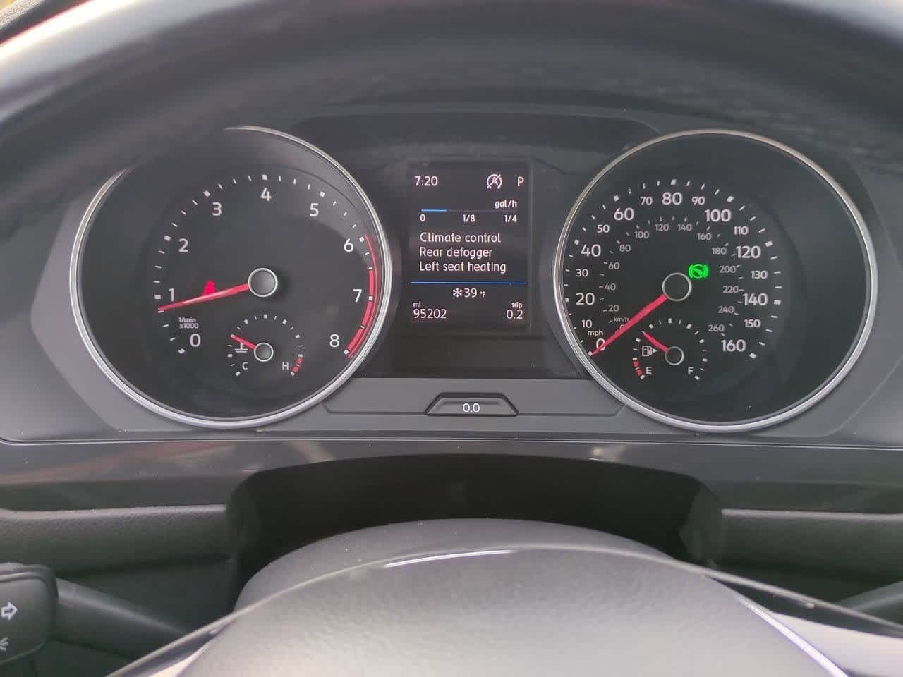 Thumbnail: 2019 Volkswagen Tiguan - 32