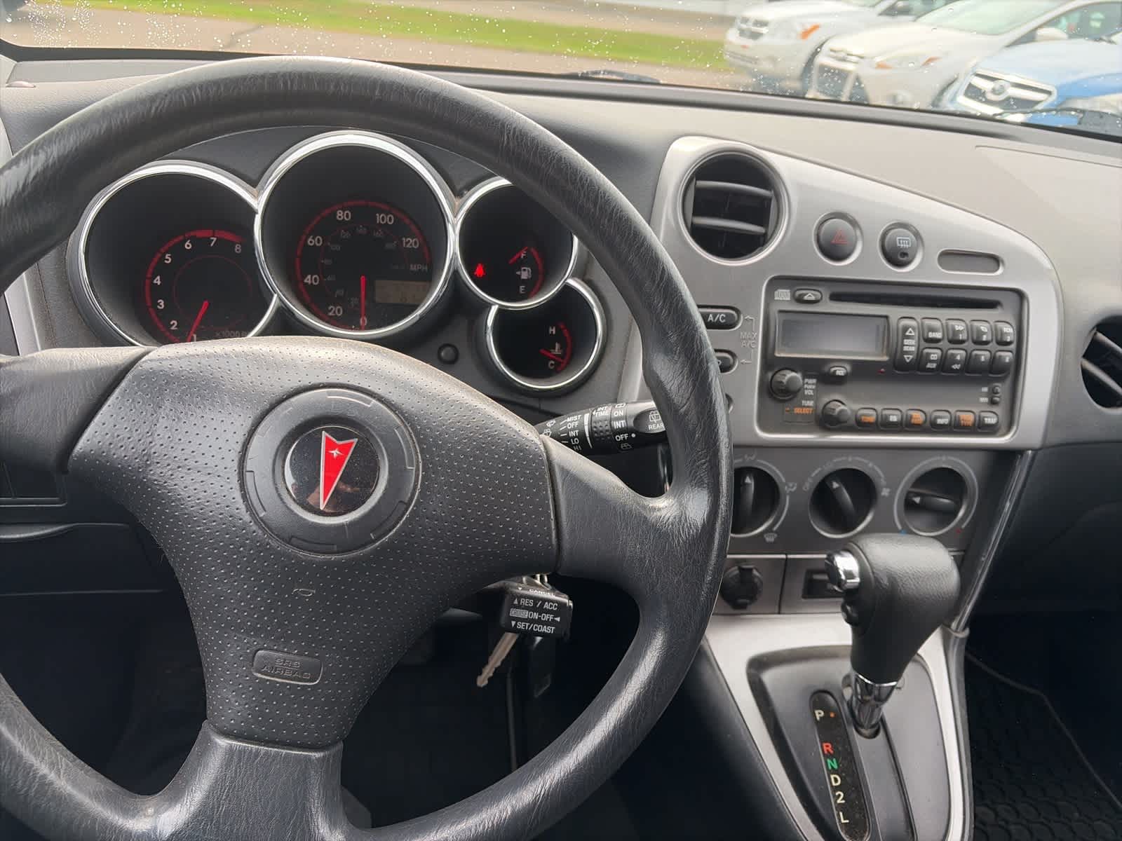 Thumbnail: 2004 Pontiac Vibe - 12