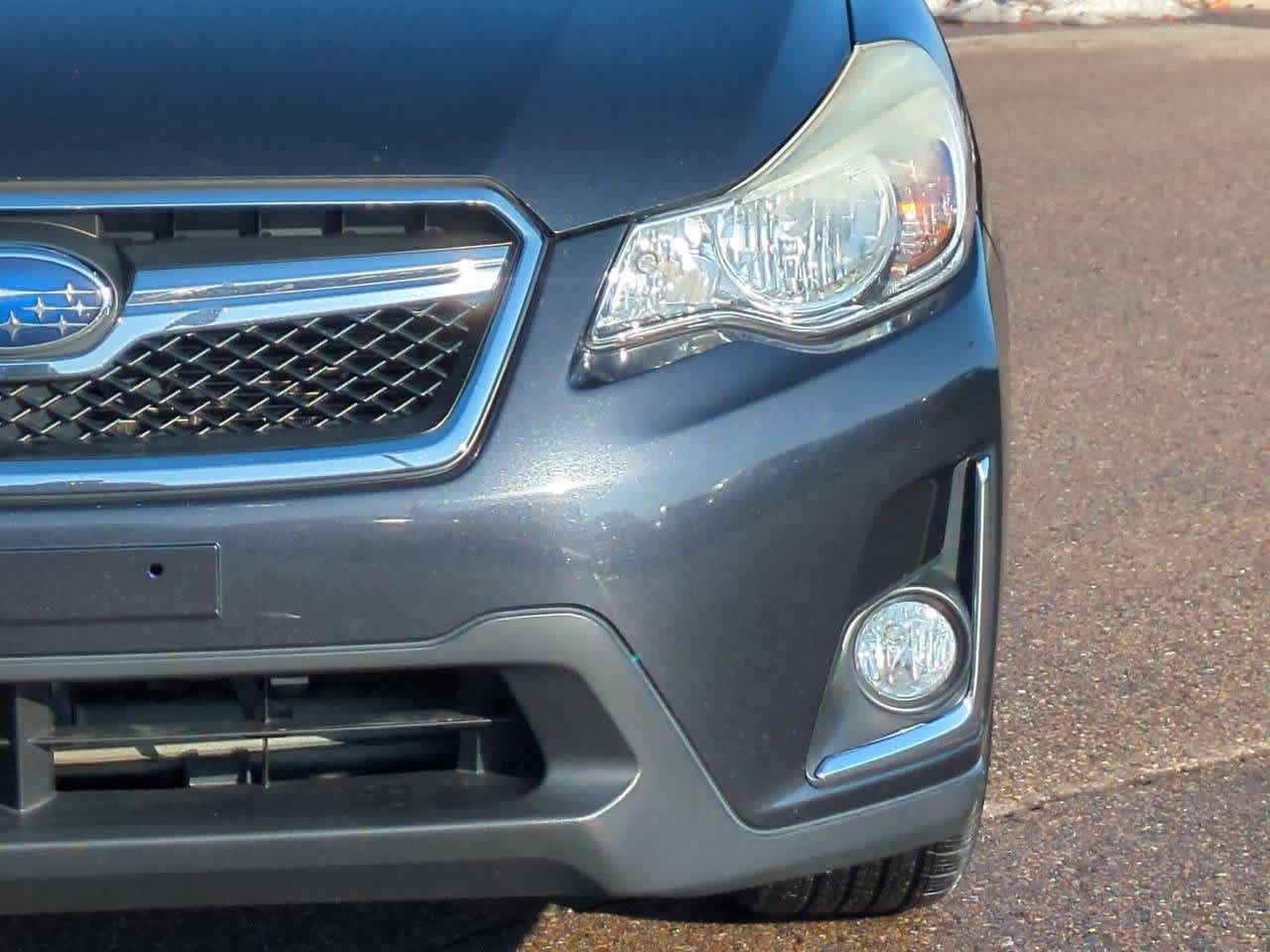 Thumbnail: 2016 Subaru Crosstrek - 10