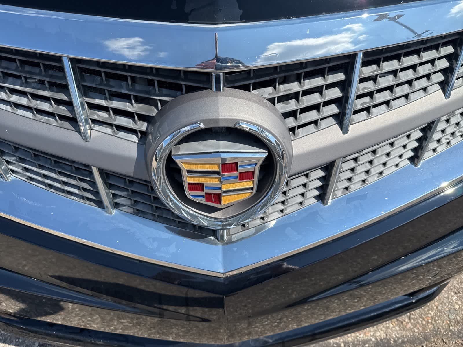 Thumbnail: 2011 Cadillac SRX - 11