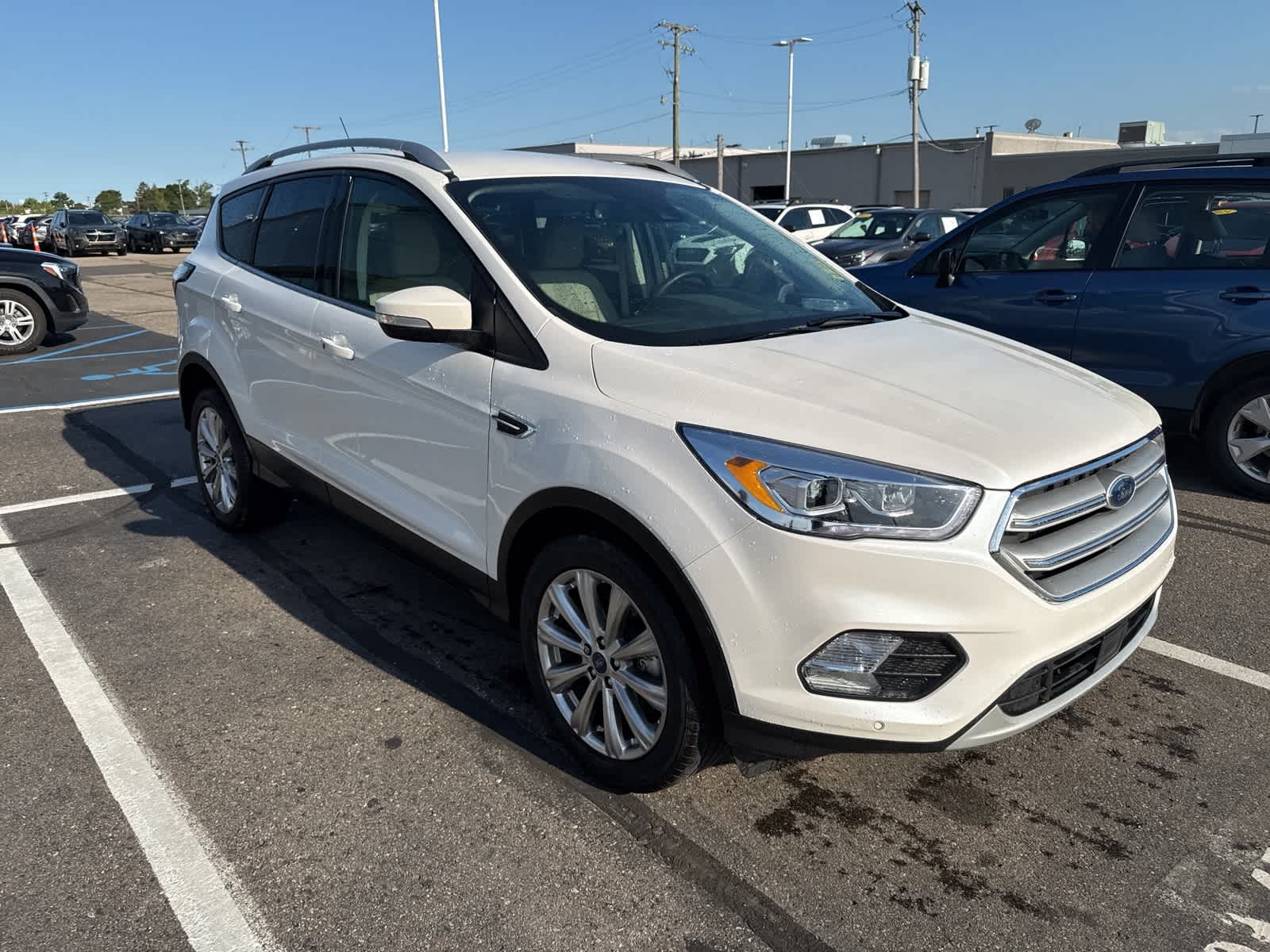 Thumbnail: 2018 Ford Escape - 4